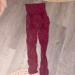 RED FLOWY PATTERENED PANTS